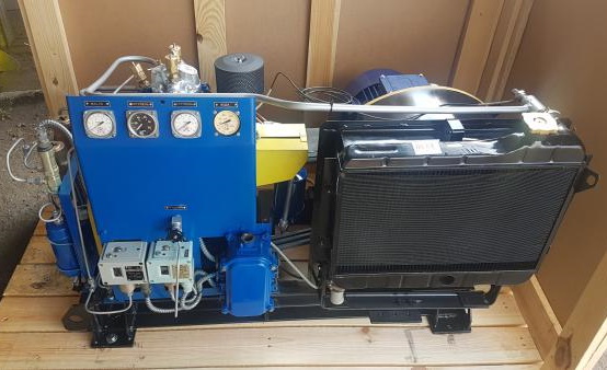 Поршневой компрессор Мелком КР-2